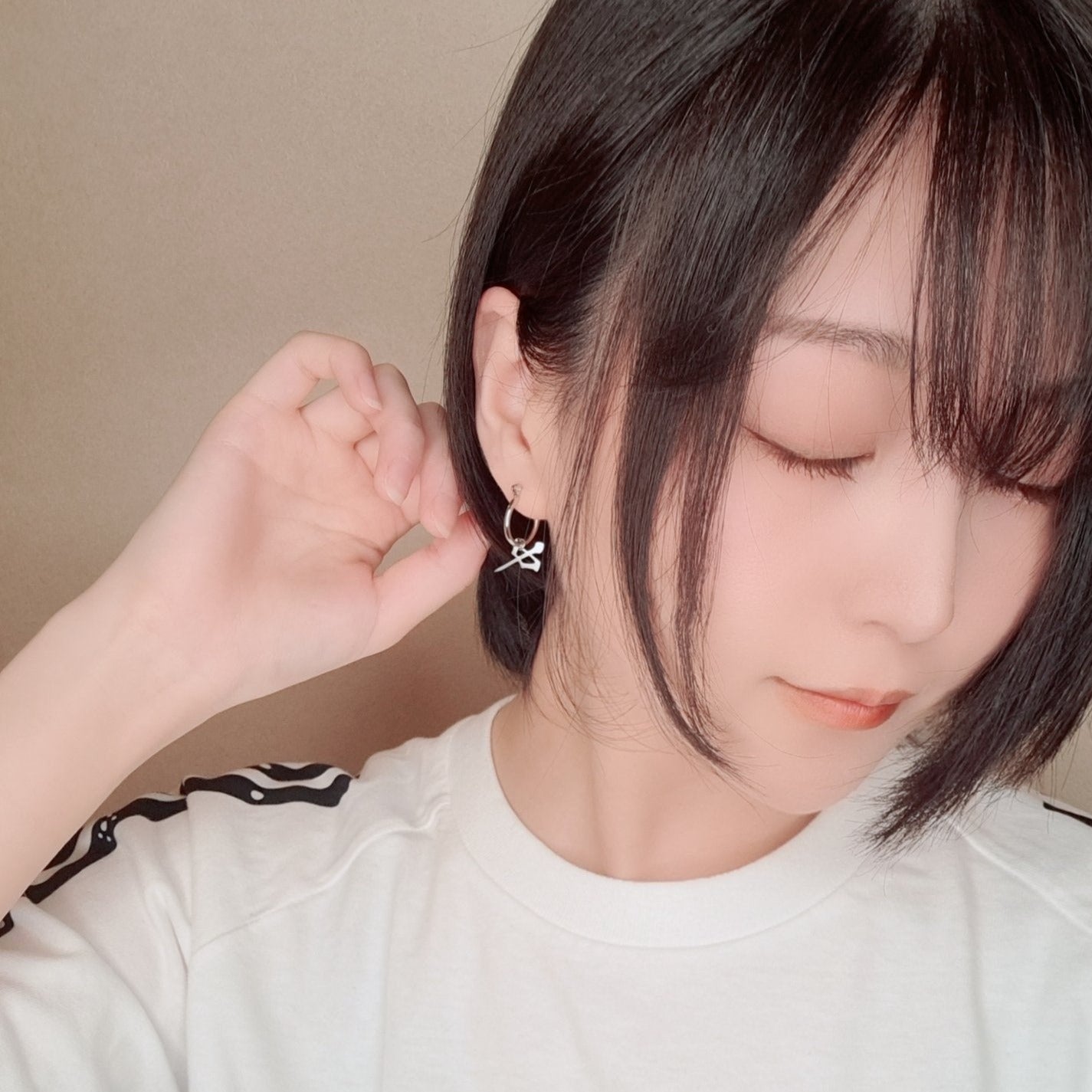 中/red simple earrings