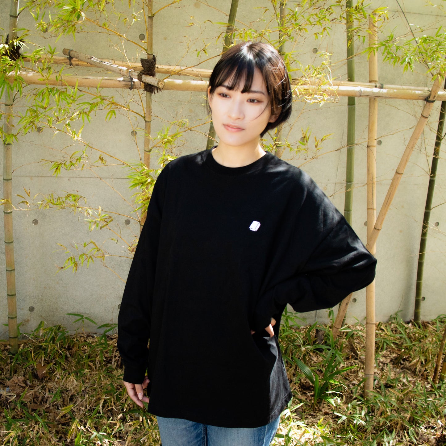 白 T-shirt (long sleeve)