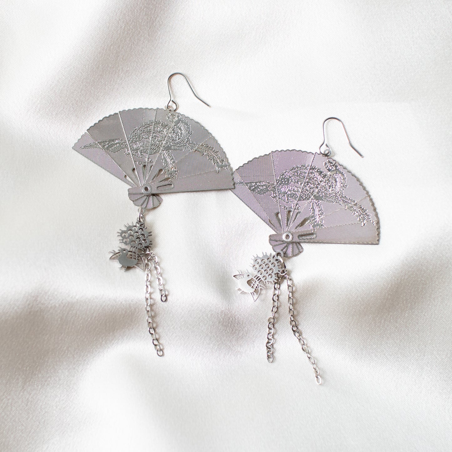 1-bamboos fan earrings